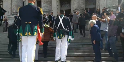 V�zquez expres� sus condolencias ante fallecimiento de Carlos Julio Pereyra