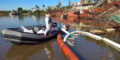 Armada Nacional contina trabajos de extraccin de hidrocarburo