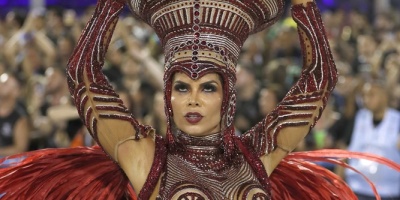 Desfiles del Carnaval de Ro abren con llamado para salvar el medioambiente