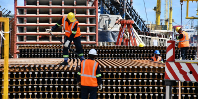 Arribaron al Puerto los rieles para la construccin del Ferrocarril Central
