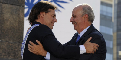 El perfil del nuevo ministro de Defensa Nacional, Javier Garca