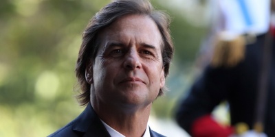 Lacalle Pou asisti a oracin interreligiosa por la patria