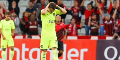 Libertadores: Pearol cay ante el Paranaense