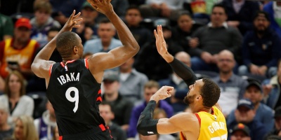 Raptors juegan a lo campen; Nuggets agravan crisis de Bucks