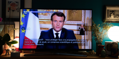 Francia comienza a evacuar enfermos en avin militar a otras zonas del pas