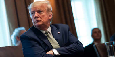 Trump anuncia el cierre temporal de la frontera con Canad por el COVID-19