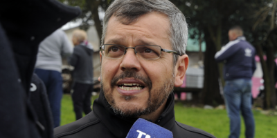 Leal pidi decretar el "estado de desastre" y aplicar una "cuarentena general y estricta" 