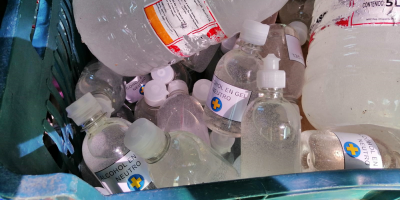 Dos hombres y una mujer acusados por fabrica clandestina de alcohol en gel