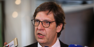 Parael presidente del FA, las medidas anunciadas por el gobierno van en el sentido correcto