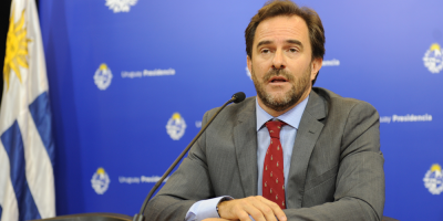 Cardoso inst a los uruguayos a permanecer en casa durante la prxima semana