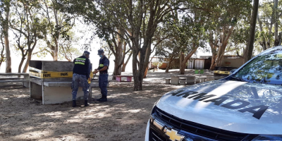 La Armada Nacional cerca parrilleros y �reas p�blicas para evitar aglomeraciones