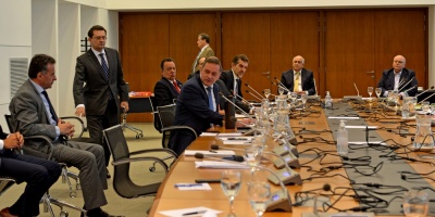 El Gobierno analiza la posibilidad del retorno progresivo de las clases presenciales a partir del 20 de abril