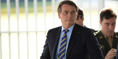 Bolsonaro exige lealtad a sus ministros y dice que el desempleo tambin mata