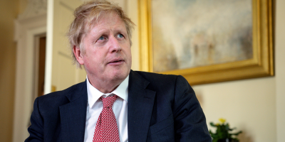 Johnson sigue recuperndose de la COVID-19 sin desempear tareas de Gobierno