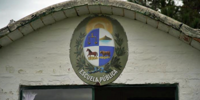 Regreso a clases en escuelas rurales significan "una luz de esperanza", afirm Lacalle Pou