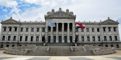 Se remiti al Parlamento la Ley de Urgente Consideracin 