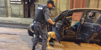 Una mujer brasilea intent cruzar la frontera hacia Uruguay escondida en el bal de un auto y tuvo que volver a pie