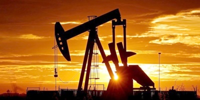 El Texas baja un 3,4 % en una jornada voltil que acenta la crisis del crudo