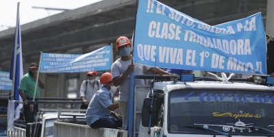 Sindicalistas rompen cuarentena en El Salvador y arman caravana con vehculos