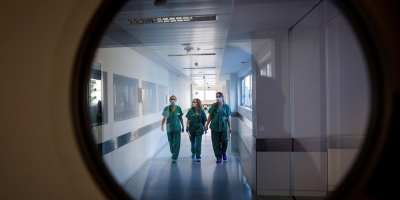 Espaa supera los 25.000 muertos por coronavirus