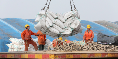 El comercio exterior de China cay un 0,7 % interanual en abril