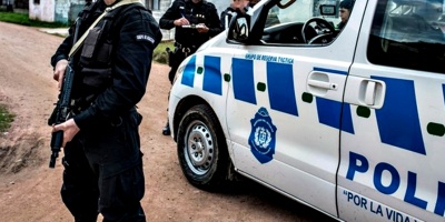 Lanzan explosivo contra la Brigada Antidrogas