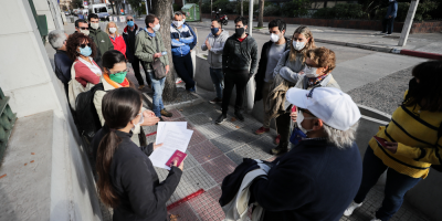 Espaoles varados en Uruguay protestaron para conseguir un vuelo de regreso