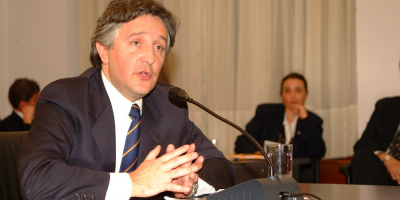 Ex prosecretario de Batlle elogi la ley de urgente consideracin