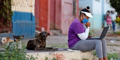La efectiva estrategia cubana: cercar al virus por todos los flancos