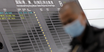 China permitir ms vuelos internacionales si se controlan casos "importados"