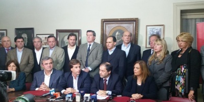 Colorados recibieron a Lacalle Pou y le dieron su respaldo