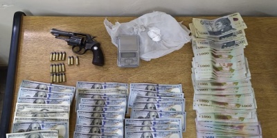 Formalizan a dos personas por venta de drogas