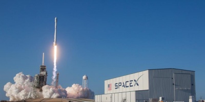 Despega el primer vuelo espacial desde Estados Unidos a la EEI en nueve aos