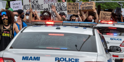 Siete detenidos en Miami tras vandalizar estatua de Col�n durante protesta