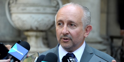 Da Silveira: Espectculos pblicos volvern en poco tiempo