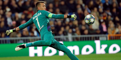 Muslera sufre fractura de tibia y peron