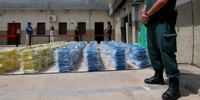 Decomisan en Valencia -Espa�a- cuatro toneladas de coca�na en operaci�n internacional