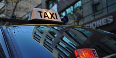 Trabajadores del taxi confirman adhesin a paro general del transporte
