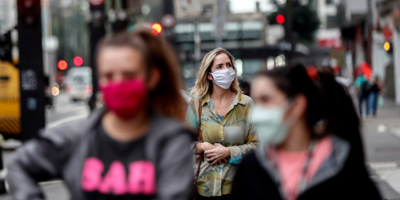 Un estudio revela que las gotitas respiratorias pueden viajar m�s de dos metros