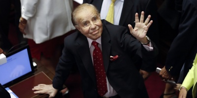 Expresidente argentino Menem, hospitalizado dos d�as despu�s de recibir alta