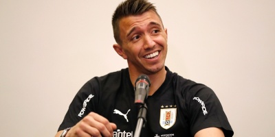 Galatasaray baraja "vender a cualquier jugador, salvo Muslera"