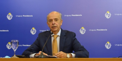 Javier Garc�a dijo que el Frente Amplio cuestion� su libertad de expresi�n