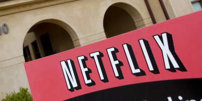 La Comisi�n Europea estudiar� eliminar el geobloqueo de Netflix dentro de la UE