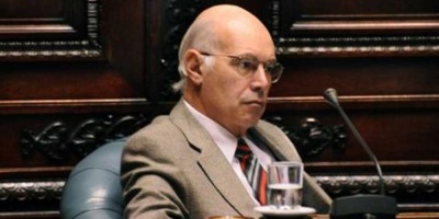 Desde el Frente Amplio denuncian que se est� produciendo una "erosi�n institucional en el pa�s"
