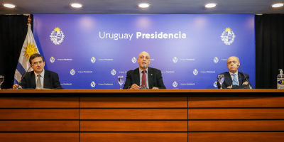 El gobierno trabaja para evitar la "trasmisi�n comunitaria masiva" de COVID-19
