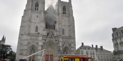 Confiesa ante el juez el autor del incendio de la catedral de Nantes