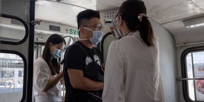 Hong Kong limita las reuniones a un m�ximo de dos personas por el rebrote