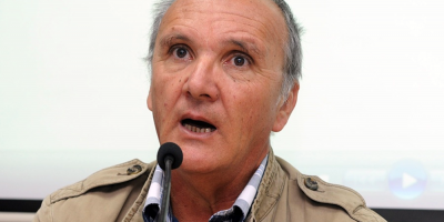 Para Richard Read el PIT-CNT est� desubicado "como surfista en Bolivia"