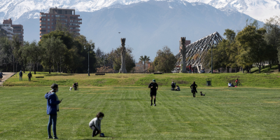 Chile, a la espera de nuevos desconfinamientos, sigue registrando "mejor�as"