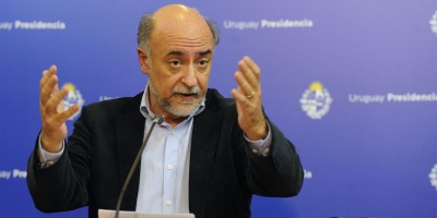 El ministro de Trabajo, Pablo Mieres, respald� la decisi�n de auditar la construcci�n del Antel Arena